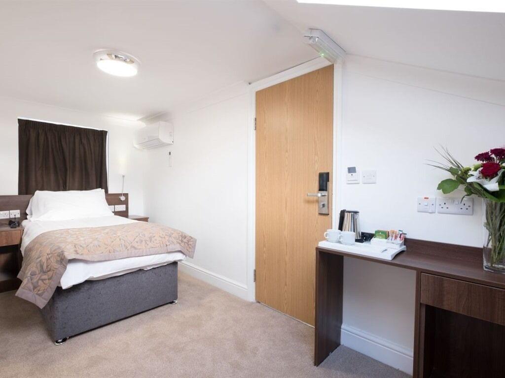 Signature Hotel London Ilford Exterior foto